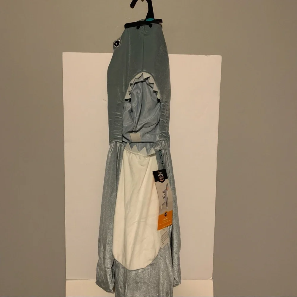 NWT. HYDE & EEK! Toddler Shark Costume